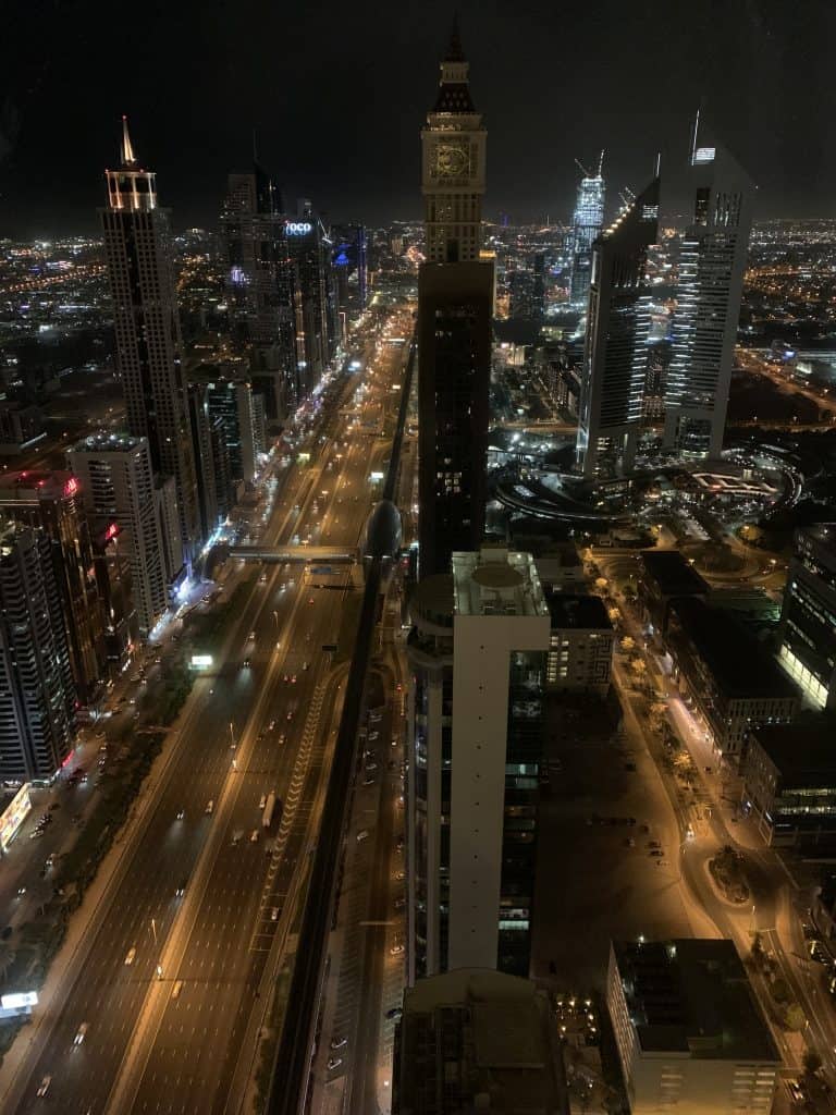 Aussicht aus dem zweiundsechzigsten Stock in Dubai